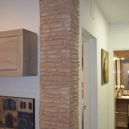 Casa Plotina Pompeya Кадіс